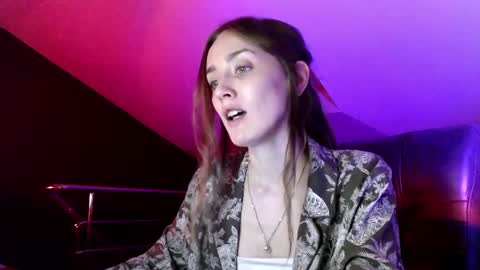 Dalia  online show from January 23, 1:56 pm