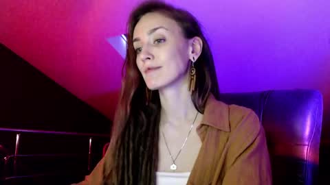 Dalia  online show from January 24, 1:14 pm