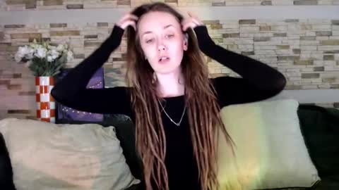 Dalia  online show from September 23, 11:02 am