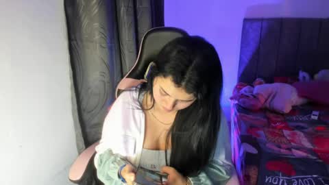 Snapshot of daliaapril22 chatting on July 30, 2:54 am Dalia April online show from July 30, 2:54 am