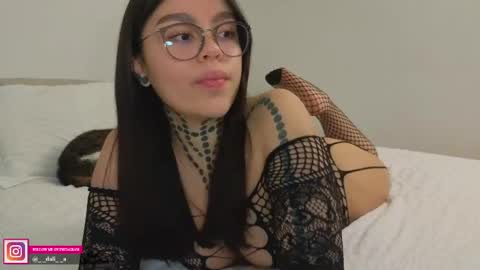 Snapshot of daliapunkt chatting on May 6, 12:08 am Dalia online show from May 6, 12:08 am