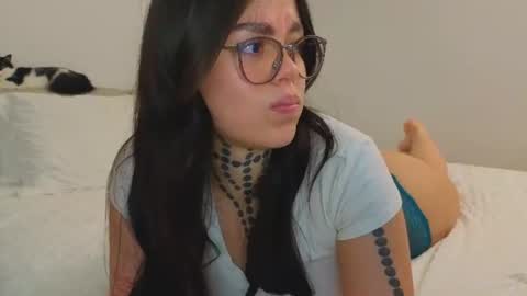 Snapshot of daliapunkt chatting on July 10, 12:04 am Dalia online show from July 10, 12:04 am