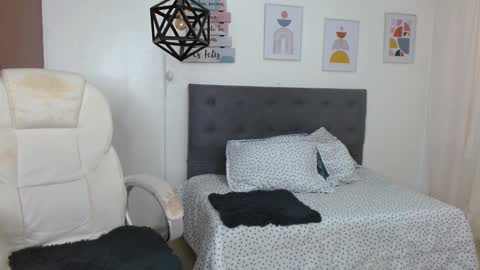 Dalila online show from October 15, 1:22 pm