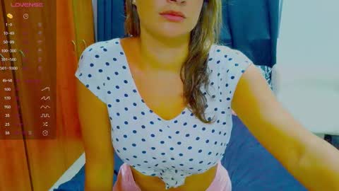 Snapshot of dalila_sexxx chatting on March 3, 4:07 am Dalila online show from March 3, 4:07 am