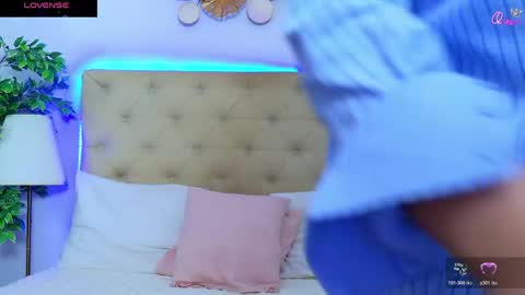 Snapshot of daliyaa_ chatting on May 5, 12:13 pm daliyaa_ online show from May 5, 12:13 pm
