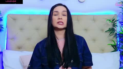 Snapshot of daliyaa_ chatting on June 1, 12:18 pm daliyaa_ online show from June 1, 12:18 pm