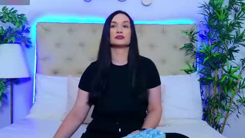 Snapshot of daliyaa_ chatting on June 12, 12:04 pm daliyaa_ online show from June 12, 12:04 pm