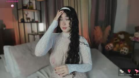 Dalyla online show from June 5, 1:28 pm