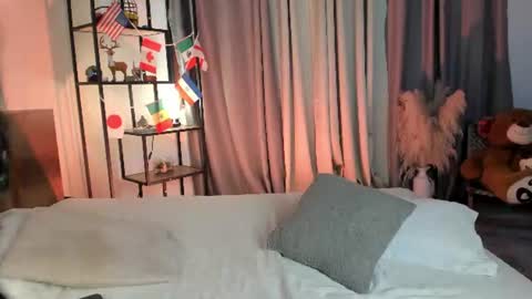 Dalyla online show from July 2, 1:06 pm