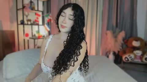 Dalyla online show from July 10, 1:25 pm