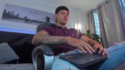 DAMIAN online show from February 5, 12:21 pm