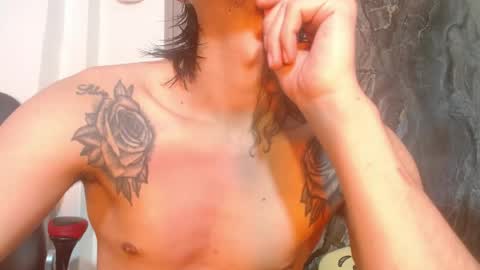 damian_and_camerum online show from April 28, 2:38 am