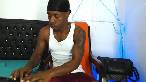 damian_hart_24cm online show from October 21, 11:00 am