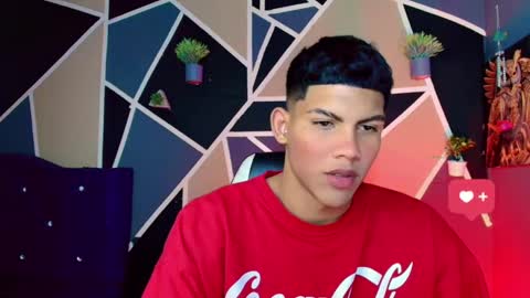 Snapshot of damian_latinxxx chatting on February 22, 3:23 am Damian online show from February 22, 3:23 am