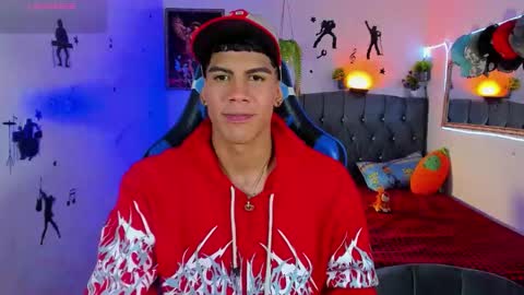 Snapshot of damian_latinxxx chatting on September 21, 1:51 am Damian online show from September 21, 1:51 am