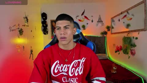 Snapshot of damian_latinxxx chatting on October 6, 12:52 am Damian online show from October 6, 12:52 am