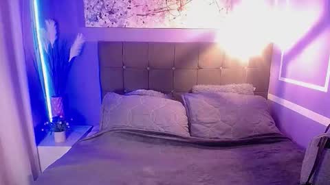 damian_n_lissa online show from October 27, 1:42 am