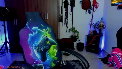 Damian torner online show from February 18, 9:10 am