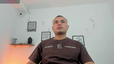 damianblazee online show from May 29, 12:36 pm