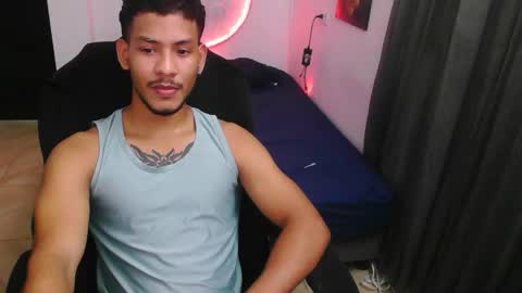 instagram damiannreed. online show from April 30, 3:24 am