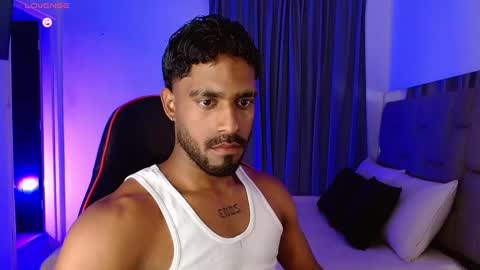 Snapshot of damiano_walker chatting on September 26, 5:00 am damiano_walker online show from September 26, 5:00 am