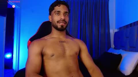 Snapshot of damiano_walker chatting on November 28, 4:26 am damiano_walker online show from November 28, 4:26 am