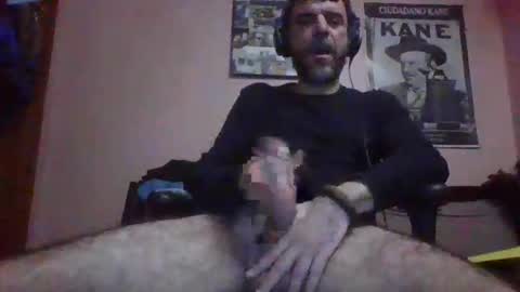 damianour online show from December 17, 1:33 am