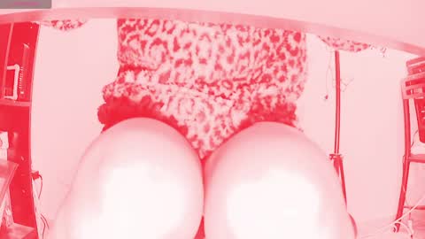 Sophie online show from May 5, 12:24 pm