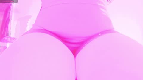 Sophie online show from August 2, 10:46 am