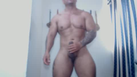 Snapshot of dammuscle chatting on October 2, 4:36 pm dammuscle online show from October 2, 4:36 pm