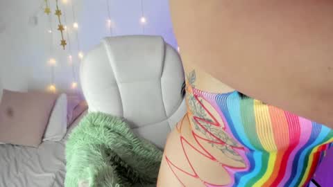 Criss online show from January 10, 10:06 am