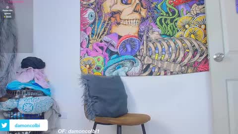 Snapshot of damoncolbi chatting on February 9, 2:38 am damoncolbi online show from February 9, 2:38 am