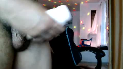 damyan_2003 online show from May 30, 10:51 pm