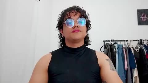 Diane Blosson online show from March 7, 2:19 am