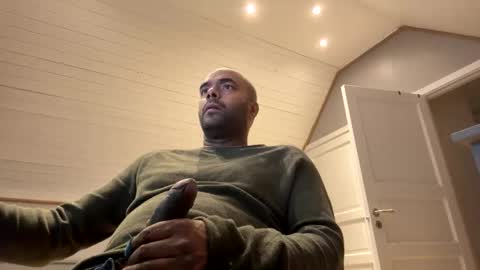 dan_the_man43 online show from November 25, 6:08 pm