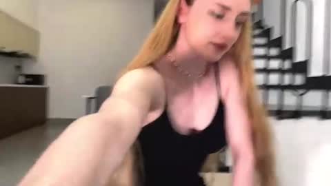 Snapshot of dana__white chatting on June 26, 3:22 am Dana online show from June 26, 3:22 am