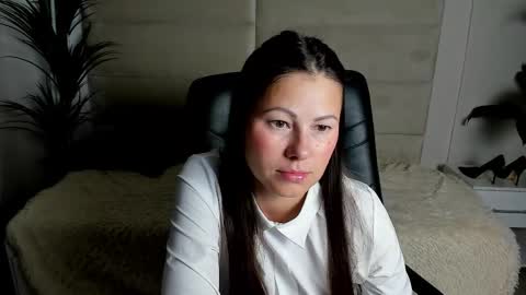 Snapshot of dana_dom chatting on October 6, 2:09 am Dana Dom online show from October 6, 2:09 am