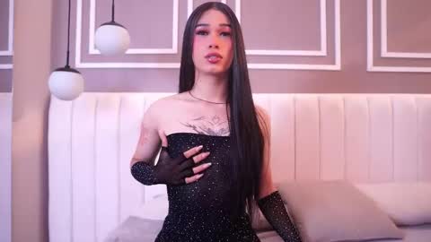 Dana online show from November 19, 11:49 pm