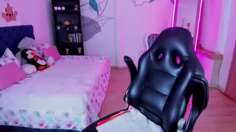 dana_paula online show from July 26, 11:39 am