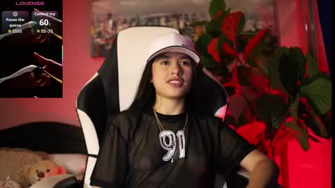 Snapshot of danaa_rouse chatting on November 29, 10:13 pm danaa_rouse online show from November 29, 10:13 pm