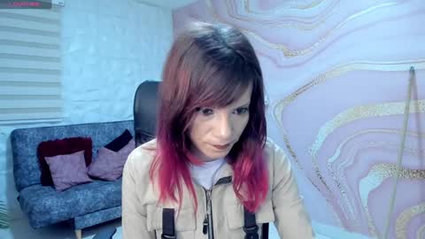 Snapshot of danaarey chatting on January 13, 11:19 am Danaa Rey online show from January 13, 11:19 am