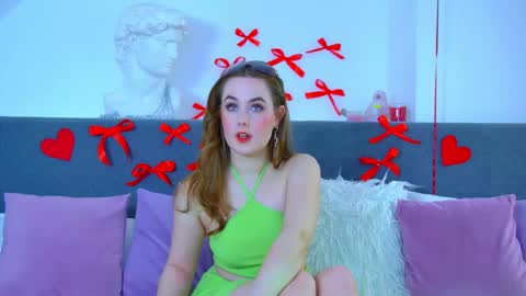 Snapshot of danadrake chatting on February 25, 10:07 pm Dana online show from February 25, 10:07 pm