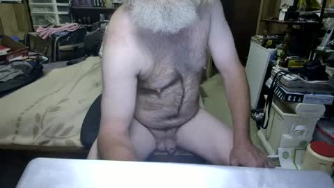Snapshot of danagm chatting on July 1, 3:23 pm Dana online show from July 1, 3:23 pm