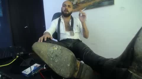 Snapshot of danbury44 chatting on November 5, 6:30 pm danbury online show from November 5, 6:30 pm