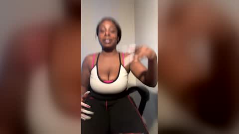 dancinglxoxo online show from March 11, 10:05 pm