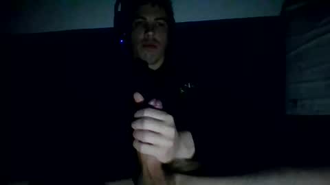 Snapshot of dane950804 chatting on May 10, 5:18 pm dane950804 online show from May 10, 5:18 pm