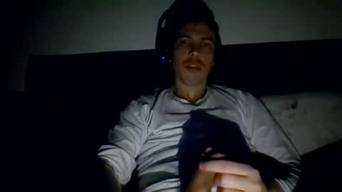 Snapshot of dane950804 chatting on May 25, 11:22 pm dane950804 online show from May 25, 11:22 pm