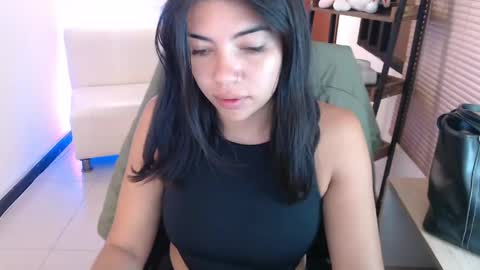 Snapshot of dangel_noir6 chatting on May 25, 12:00 pm Veronica online show from May 25, 12:00 pm