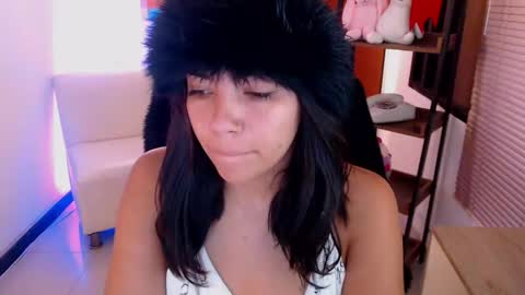 Snapshot of dangel_noir6 chatting on June 5, 11:49 am Veronica online show from June 5, 11:49 am