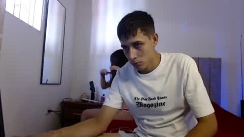 Ela and Santi online show from June 28, 5:08 pm
